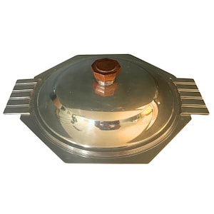 English ART DECO Silver Plated Covered Serving Dish, circa 1930
