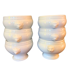6 Vintage French EARTHENWARE BOWLS with Lion Decoration, circa 1930