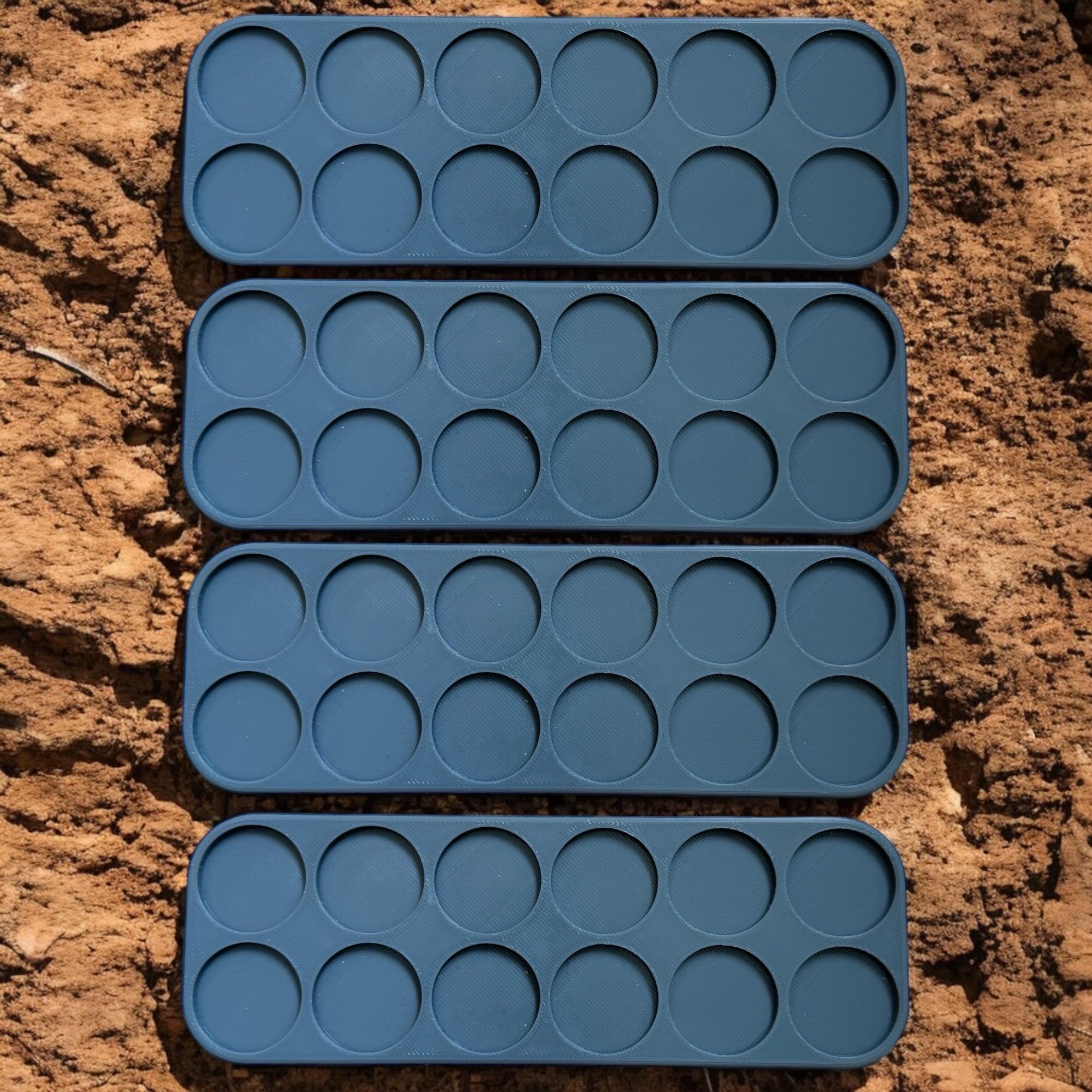 Infantry movement trays Set of 4. Movement trays (6x2) for 25mm round bases.