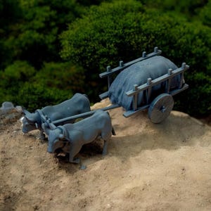 Medieval oxen wagon set - Wargaming scenery. 28 mm Miniature. Ideal for Games Like SAGA and Other Wargames. Produced by Tofer's Miniatures