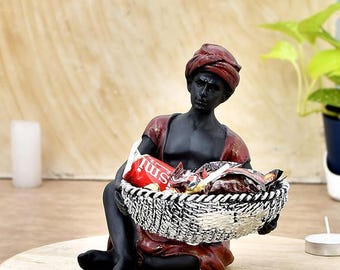 Figura de exhibición masculina para sala de estar y decoración del hogar.