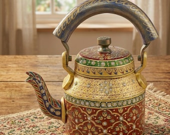 Tetera de aluminio Rajasthani pintada a mano: diseño decorativo tradicional y colorido