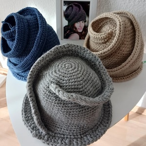 Gorros de hiver tejidos au crochet. Modèle "caracol".