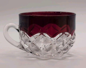 Copa de ponche EAPG de cristal antiguo con arcos de botón, color rojo rubí y estrella de David, década de 1890.