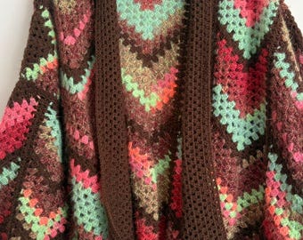 Diamond Short Crochet Cardigan Pattern | Modern Strip Design (PDF English Pattern)