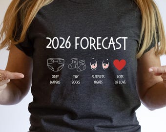 2025 Forecast Pregnancy Announcement T-Shirt: New Parents Gift