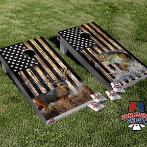 Amerikanische Flagge Seebarsch und Hirsch Brennholz Cornhole Board Vinyl Wrap Skins Laminierte Aufkleber Set Aufkleber