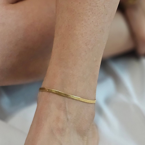 Gold Anklet, Herringbone Anklet, no tarnish chain anklet, gift for her, Christmas gift, snake chain, Herringbone 3mm anklet, gift for mom