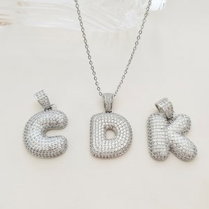 Colar com letras de balão, pingente inicial com bolhas, colar com letras de prata 3D, colar com bolhas personalizadas, presente para ela, presente para ele