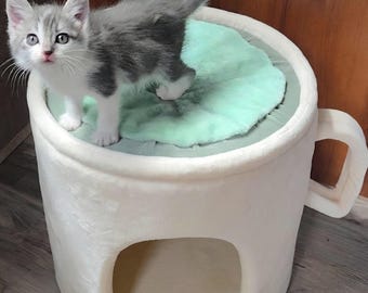 Matcha Latte Cup Haustierbett - süsser Becher Hundekatzenhaus - Gemütliche Teekunst-Katzenhöhle - Einzigartiges Haustiermöbel, wunderliches Kätzchenversteck, Geschenk für Katzenliebhaber