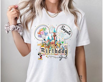 Camisa personalizada de cumpleañera de Disney, camisa de cumpleaños personalizada, regalo para cumpleaños, sudadera de cumpleañera, cumpleaños de Disneyland, regalo para ella