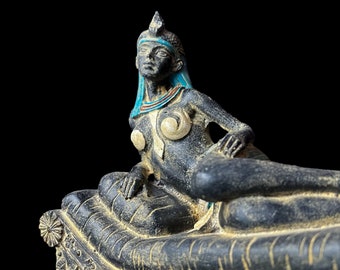 クレオパトラ像：ブロンズ仕上げのエジプト女王の置物 - Etsy 日本
