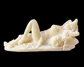 Egyptian Cleopatra Statue: Handcrafted Queen Figurine