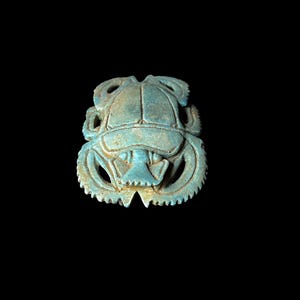 Aegyptischer Skarabäus, der dekorative Glückskarabäus im alten Ägypten, Skarabäuskäfersymbol