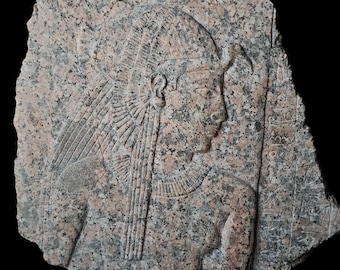 Egyptian Queen Cleopatra Statue: Handcrafted Home Decor