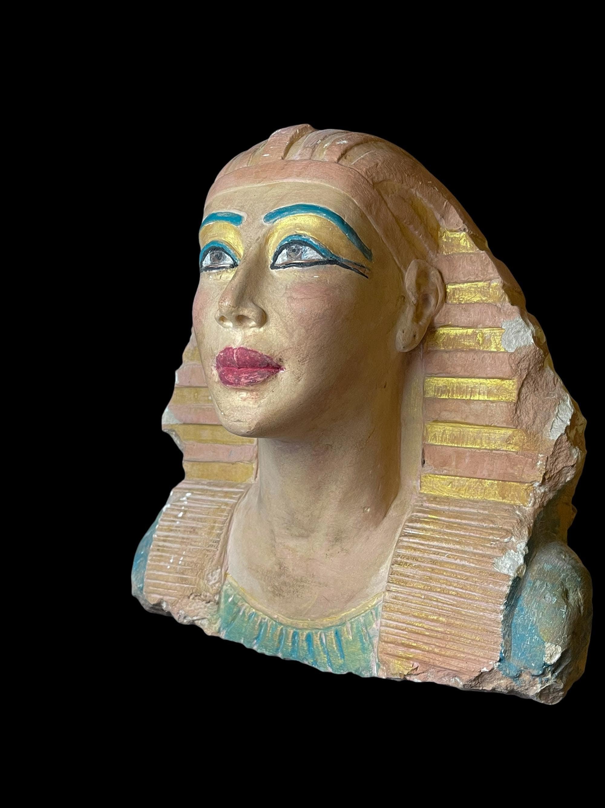 巨大な石造ハトシェプスト女王頭部像：エジプト美術の傑作 - Etsy 日本