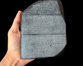 ロゼッタ ストーンのレプリカ - ロゼッタ ストーンの手作り玄武岩壁