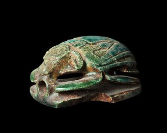 素晴らしい古代スカラベ - 古代エジプトのカブトムシスカラベ - 幸運の