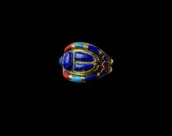 Egyptian Scarab ring, King Tutankhamun Ring made in Egypt. The decorative Good luck scarab in Ancient Egypt.