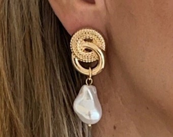 Bonded Love Earring