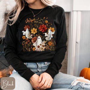Wildflower Ghost, Halloween Long Sleeve TShirt, Ghost Wildflower Shirt, Vintage-Style Ghost, Ghostcore, Cottagecore, Autumn Pressed Flowers