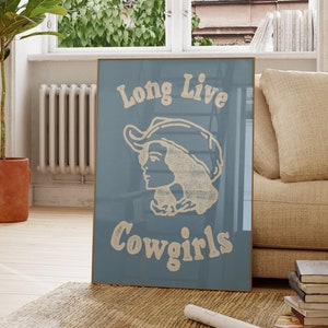 Es lebe die Cowgirls Print, Western Wall Art Poster, Süddeutsche Wand Kunst, süsses Wohnung Dekor, Vintage Stempel Print Cowgirl Vibes
