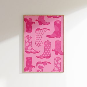 Botas de vaquero rosas imprimen arte de la pared del sur, cartel rosa femenino, arte de vaquera occidental, decoración linda del apartamento, arte de la pared de muy buen gusto