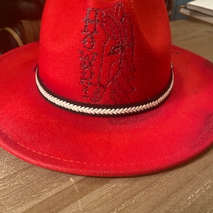 Custom Freehand Burned Felt Hat - Howdy Horse Design