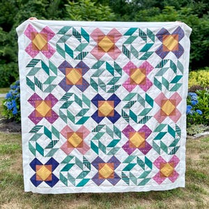 Tower Hill Quilt Pattern PDF Download | Quilt Pattern | Baby Throw Full Queen King Quilt | Fat Quarter Quilt | Digital Download