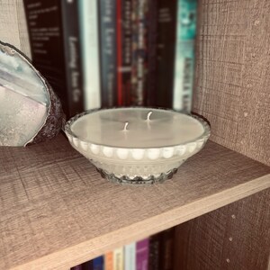 Coconut Recycled Glass Candle (Round)