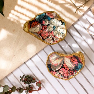 Custom Large Floral Oyster Shell Trinket Dish Shell Jewelry Holder Decoupage Shell Jewelry Tray Friend Gifts Wedding Gifts Bright Floral