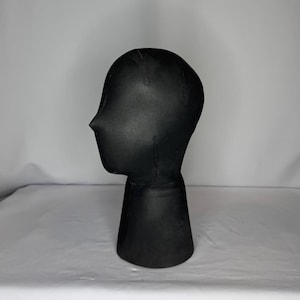 Female mannequin head for wigs. EVA foam patterns. Female size M