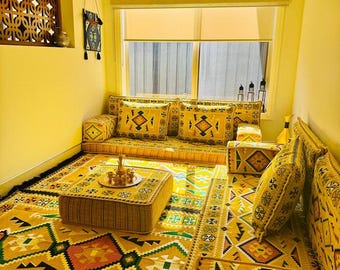 Benutzerdefinierte marokkanische Boden Sofa Set mit Teppich, handgefertigte Bodenbestuhlung, arabische Wohnzimmermöbel