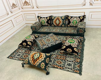 Anatolische Boho Boden Sofa Set: Kelim Teppich, Kissen & Kissen