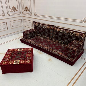 Türkisches Bodensofa Set: Ethnischer Kelim Teppich, osmanische Couch, 4 "dicke Kissen Sofa+Ottoman