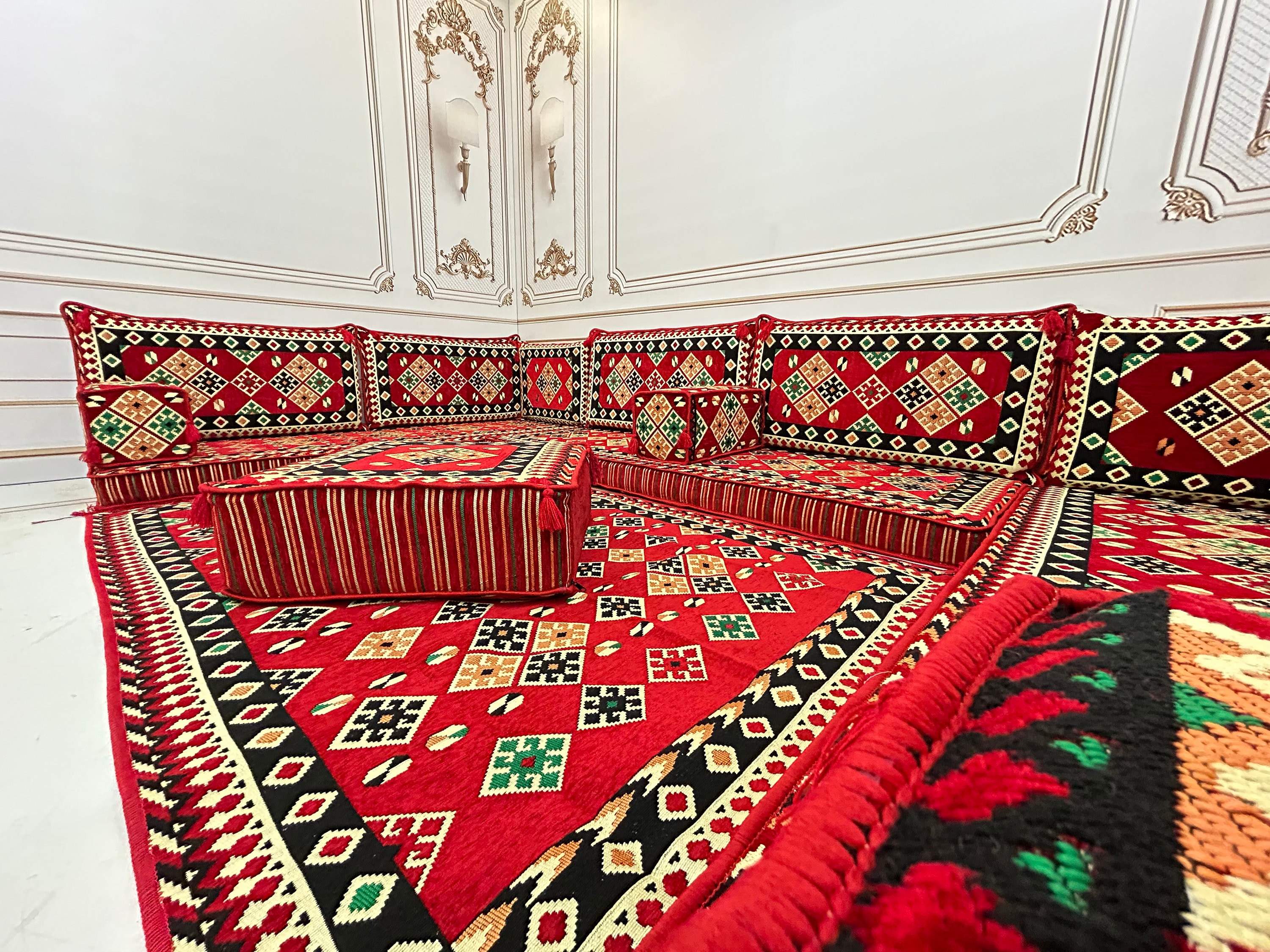 Majilis Rug Red Arabic Majlis Sofa Set: U-shaped Ottoman Couch, Rug - Etsy