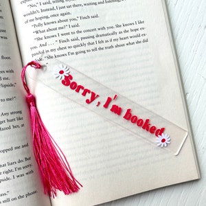 Daisy Bookmark, Acrylic Book Mark, Book lovers, Gift For Book Lovers, Reading Gifts, Book Gifts, Cute Bookmarks, Trendy Bookmarks
