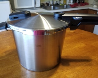 Fissler Vitaquick Premium 6.3 Quart Stovetop Pressure Cooker New