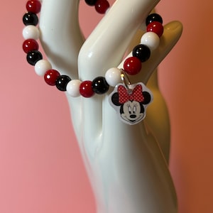 Barn Flickor Barn Minnie Mouse Röd Rosett Harts Berlock Glaspärlor Stretch ARMBAND livfulla färger Fest Födelsedag Semester Pool Skola Helgdag