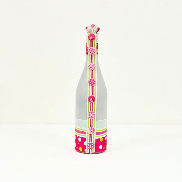 Ely: Vibrant Tlaquepaque-Inspired Upcycled Decorative Bottle - Artistic and Playful Design for Chic Ambiance!
