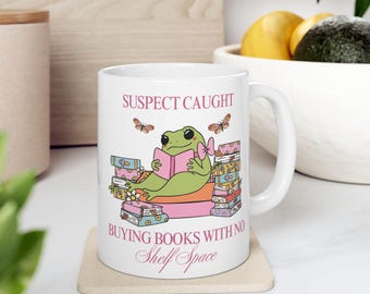 Bookish Frog Mug,Funny Librarian Gift Mug,Birthdays and Mother's Day Gift,Bookish Mug,Funny Cottagecore Cup 11oz-15oz