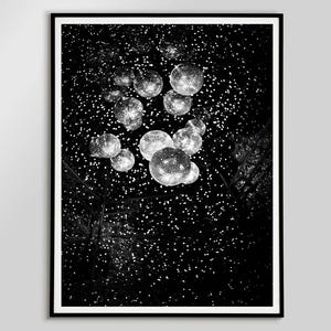 Disco Ball Hanging Poster Funky Disco Wall Art Digital Prints Black And White Bar Cart Poster Girls Room Decor Vintage Mirrorball Wall Art