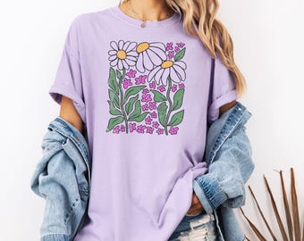 Comfort Colors® Boho Daisy Flower Tee, Botanical Tee, Wildflower Shirt, Retro Floral T-Shirt, Plant Shirt, Gardener Shirt, Trendy Gift