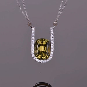 Green Tourmaline and Diamond Pendant Necklace