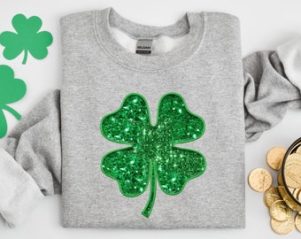 Womens St Patricks Day Shirt,Glitter Shamrock Tee, St Pattys Day Shirt, Faux Sequins St Patricks Day Shirt,Irish Womens Shirt,Shamrock Shirt