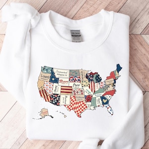 Retro Amerika Karte Shirt, Retro USA Shirt, Bibel Vers USA Karte Shirt, Blumen Amerika Shirt, Unabhängigkeit T-Shirt, 4. Juli Shirt, American Girl T-Shirt