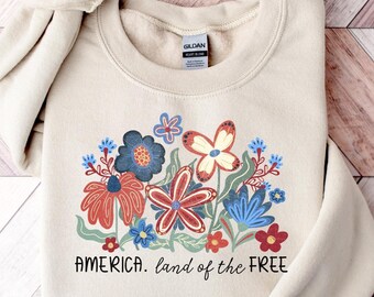 America Land of The Free Floral Shirt, Floral USA Shirt, American Girl Shirt,Girly 4th of July Shirt,Patriotic Women Shirt,Flower USA Shirt