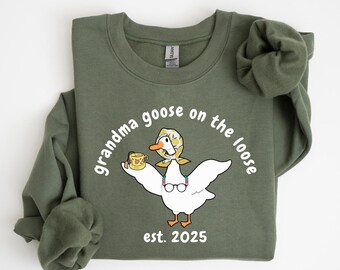 Custom Grandma Goose On The Loose Shirt,Cute Grandma Shirt,Funny Goose Gift,New Grandma Shirt,Mothers Day Gift,Funny Grandma Shirt,Gigi Tee