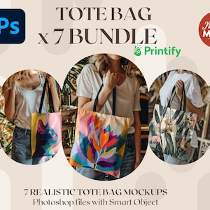 Könnte beinhalten: Ein Set mit sieben Mockups von Tragetaschen mit verschiedenen Designs. Die Mockups sind realistisch und zeigen die Taschen, die von Personen gehalten werden. Die Designs beinhalten eine Katze, Blumen und eine Waldszene. Der Text "TOTE BAG x 7 BUNDLE" befindet sich oben im Bild. Der Text "Printify" befindet sich in der oberen rechten Ecke des Bildes.
