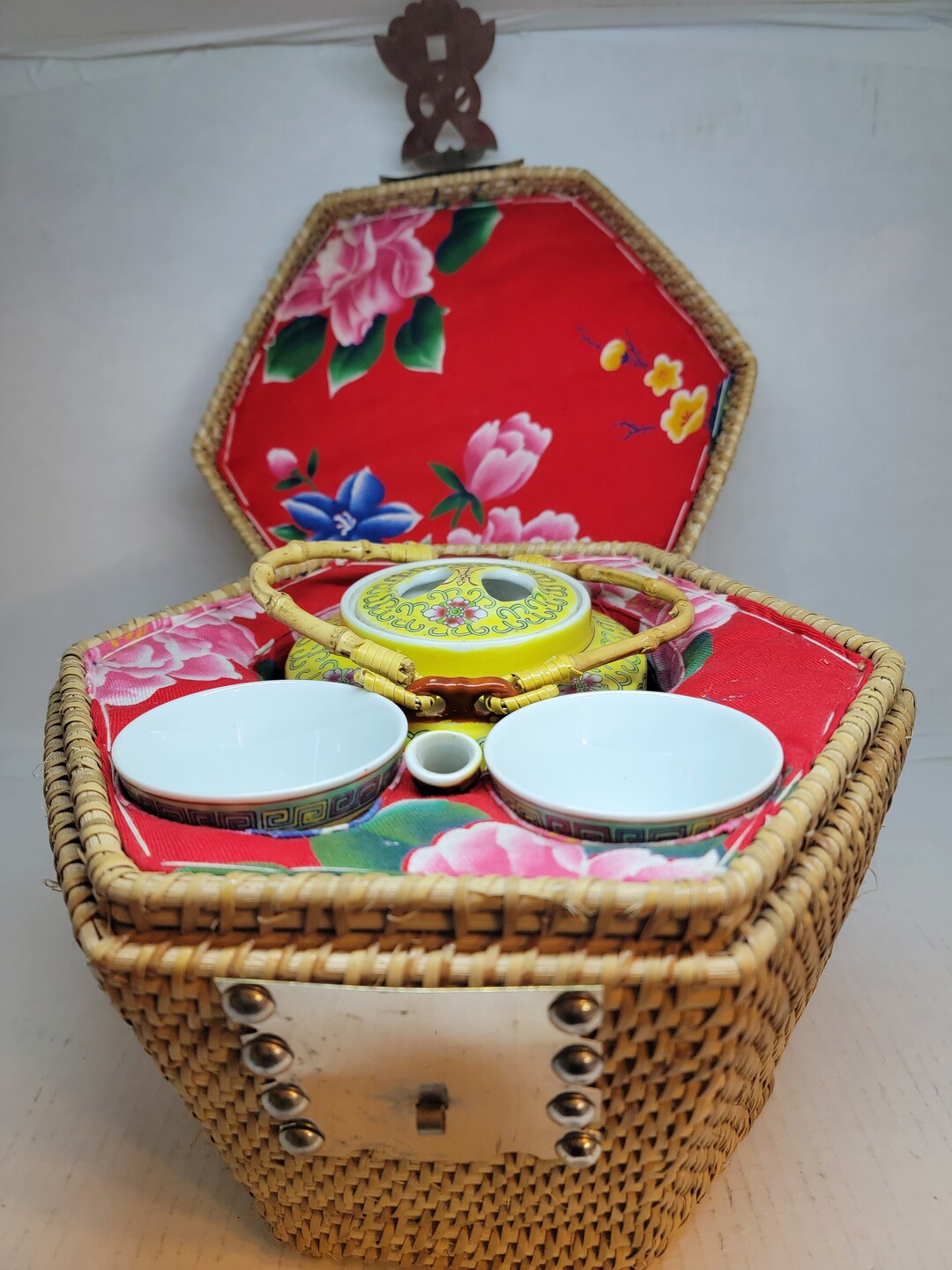 Vintage Chinese Traveling Teapot With Cups in Basket Etsy